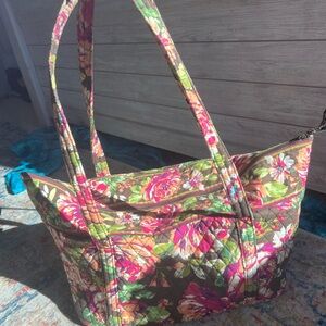 Vera Bradley Overnight bag Floral Quilted Tote Bag